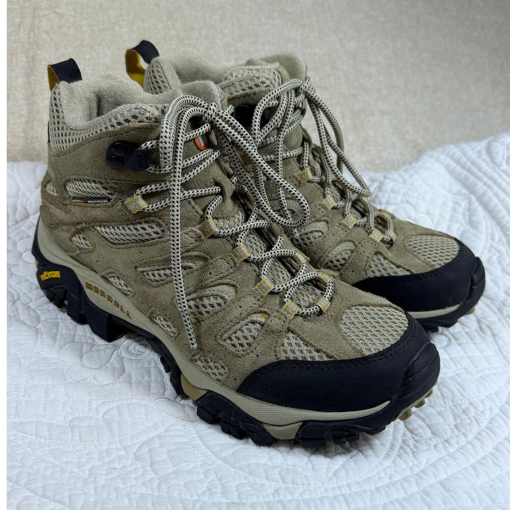 Merrell Women 9 Tan Moab Ventilator Mid Lace Up Hiking Shoes Boots Outdoor Trail